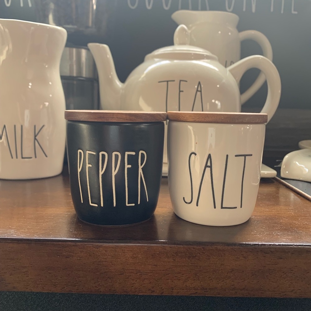 Rae Dunn salt and pepper